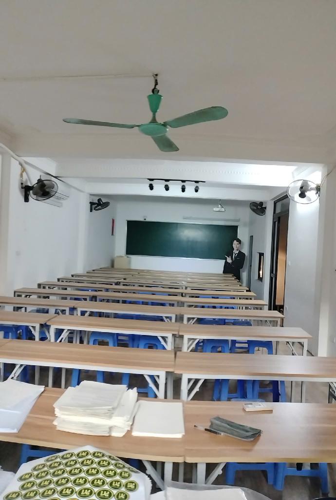 Bán nhà 4 tầng ngõ chùa hưng ký minh khai ô tô tránh kinhdoanh hai bà trưng