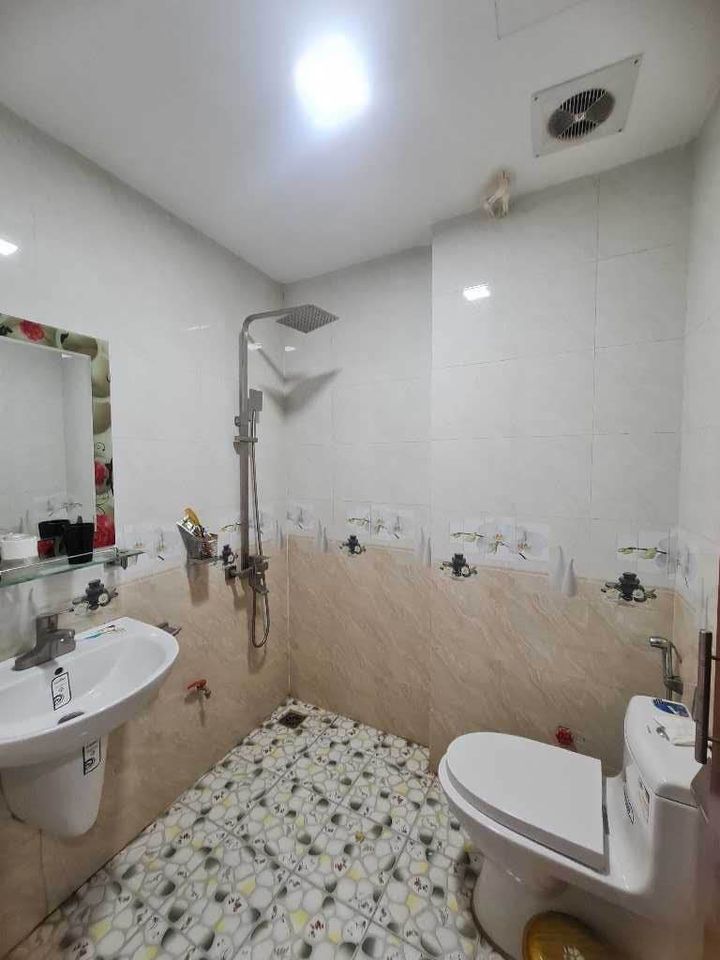 Bán nhà KHƯƠNG ĐÌNH, Thanh Xuân, 38m2, 5 tầng, 3.99 tỷ