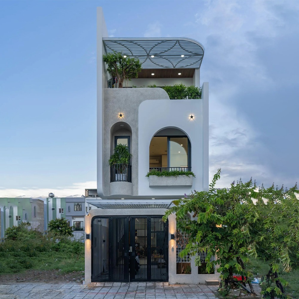 CHÍNH CHỦ BÁN NHÀ MỚI XÂY, BAO HOÀN CÔNG - TẶNG FULL NỘI THẤT - GIÁ CHỈ 2 TỶ 3