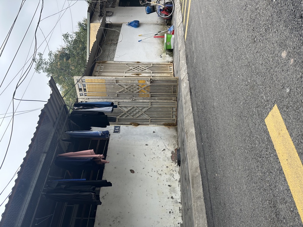 Bán đất nguyễn khoái 48M phân lô ô tô tránh vào nhà hoàng mai