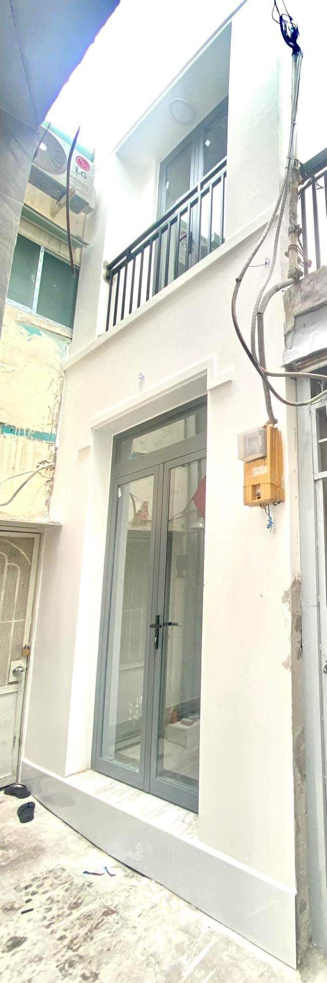 Cho thuê nhà mới xây