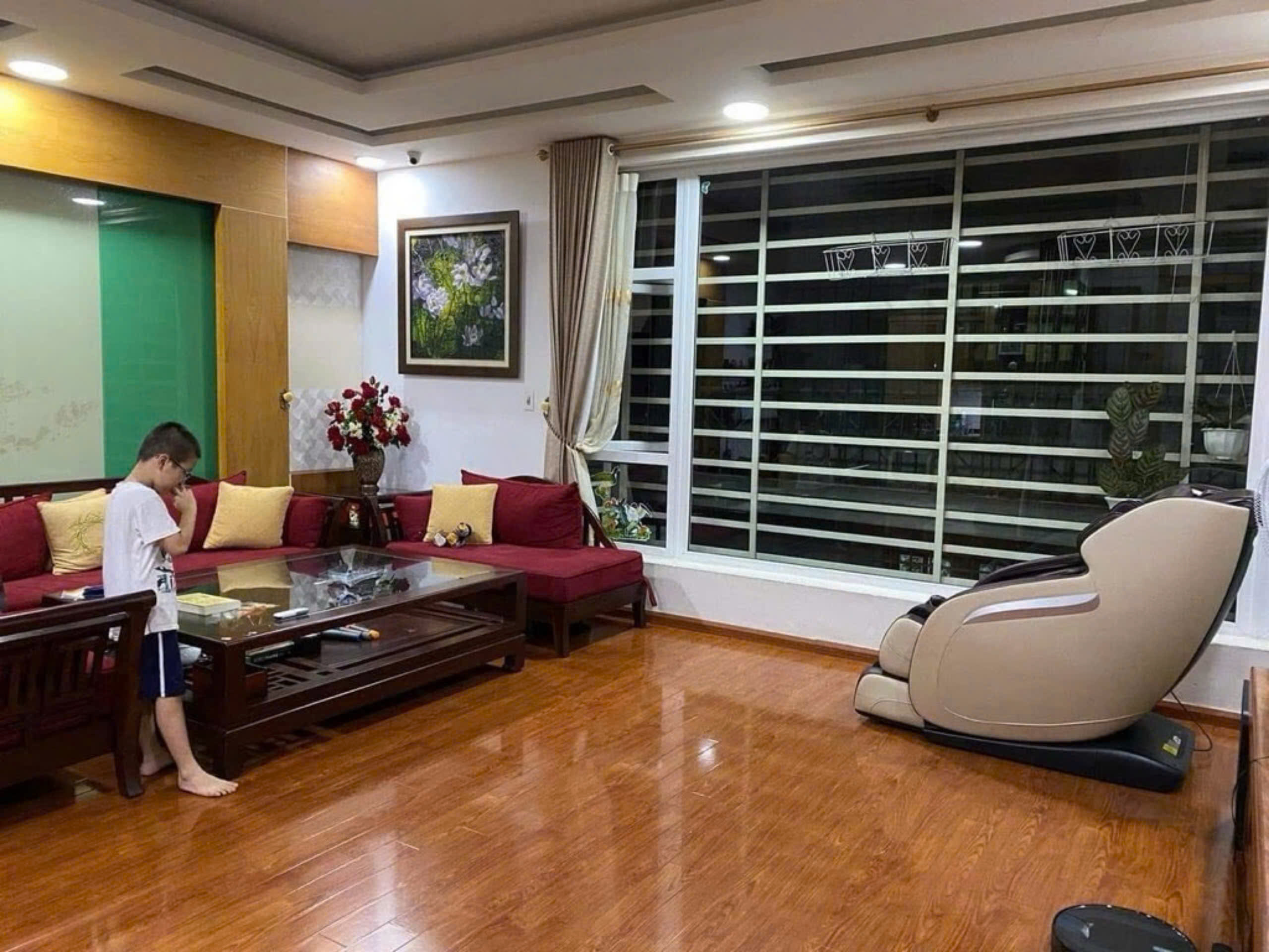 Bán nhà thái hà 6 tầng long lanh 2 mặt ngõ ô tô vào nhà kdvp đống đa