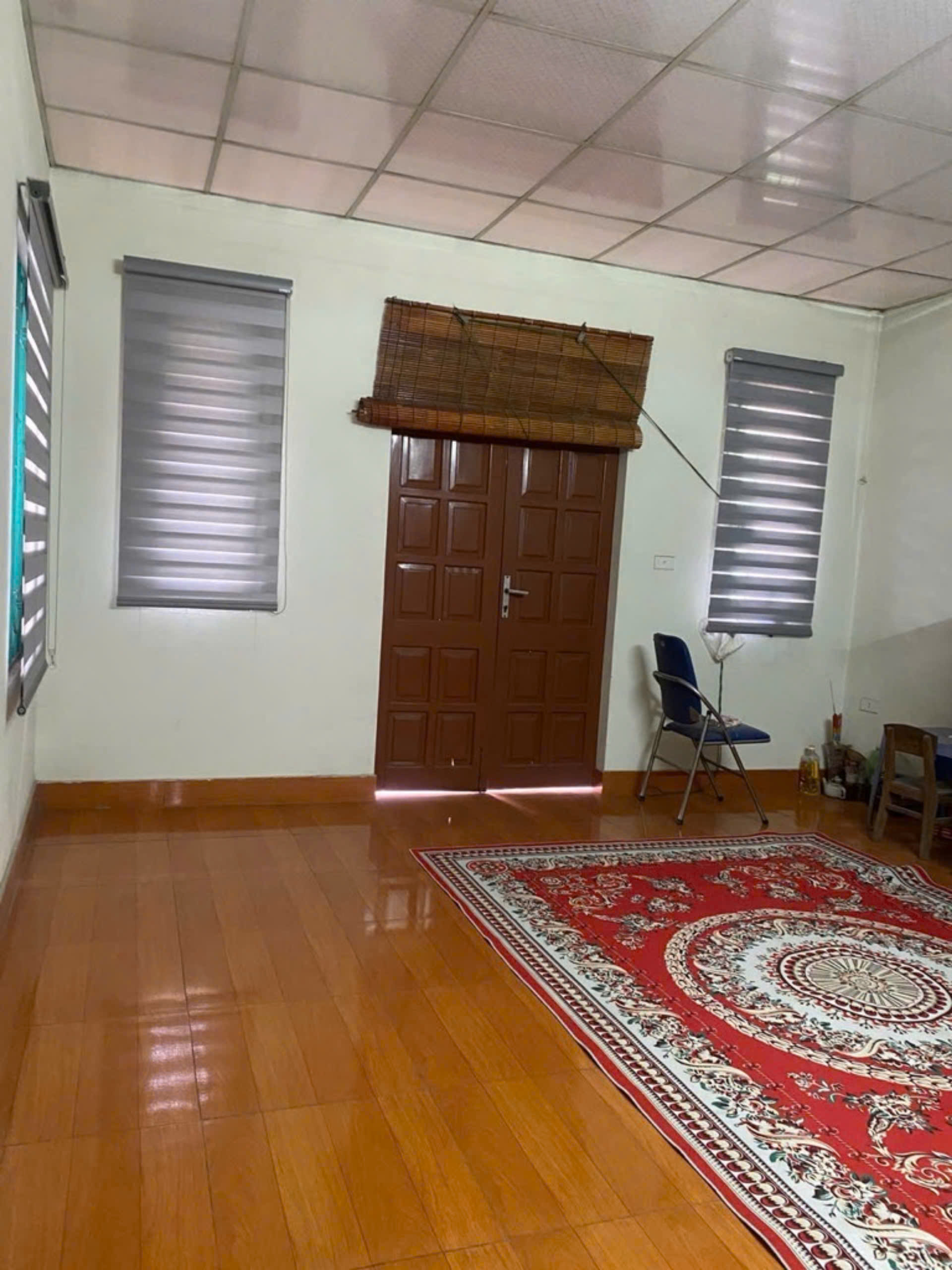 Bán 60M yên duyên tặng nhà lô góc ngõ thông su cóc đỗ cửa kinh doanh hoàng mai