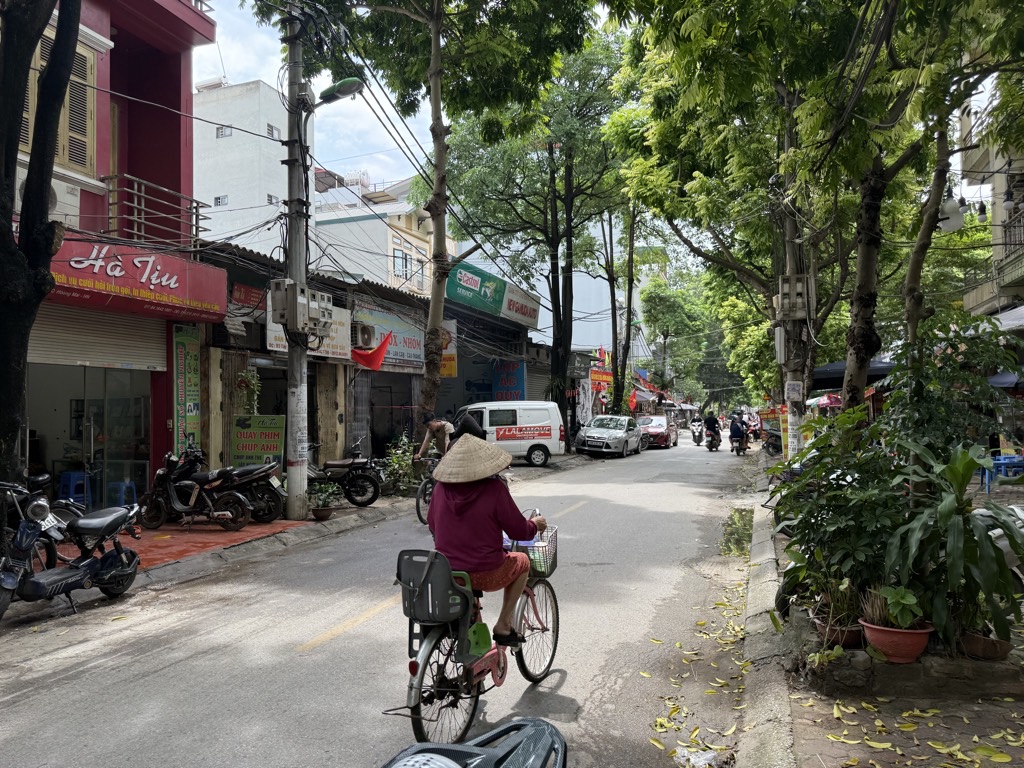 Bán đất mặt phố tây trà 40M phân ô tô dừng đỗ kinh doanh ngày đêm hoàng mai