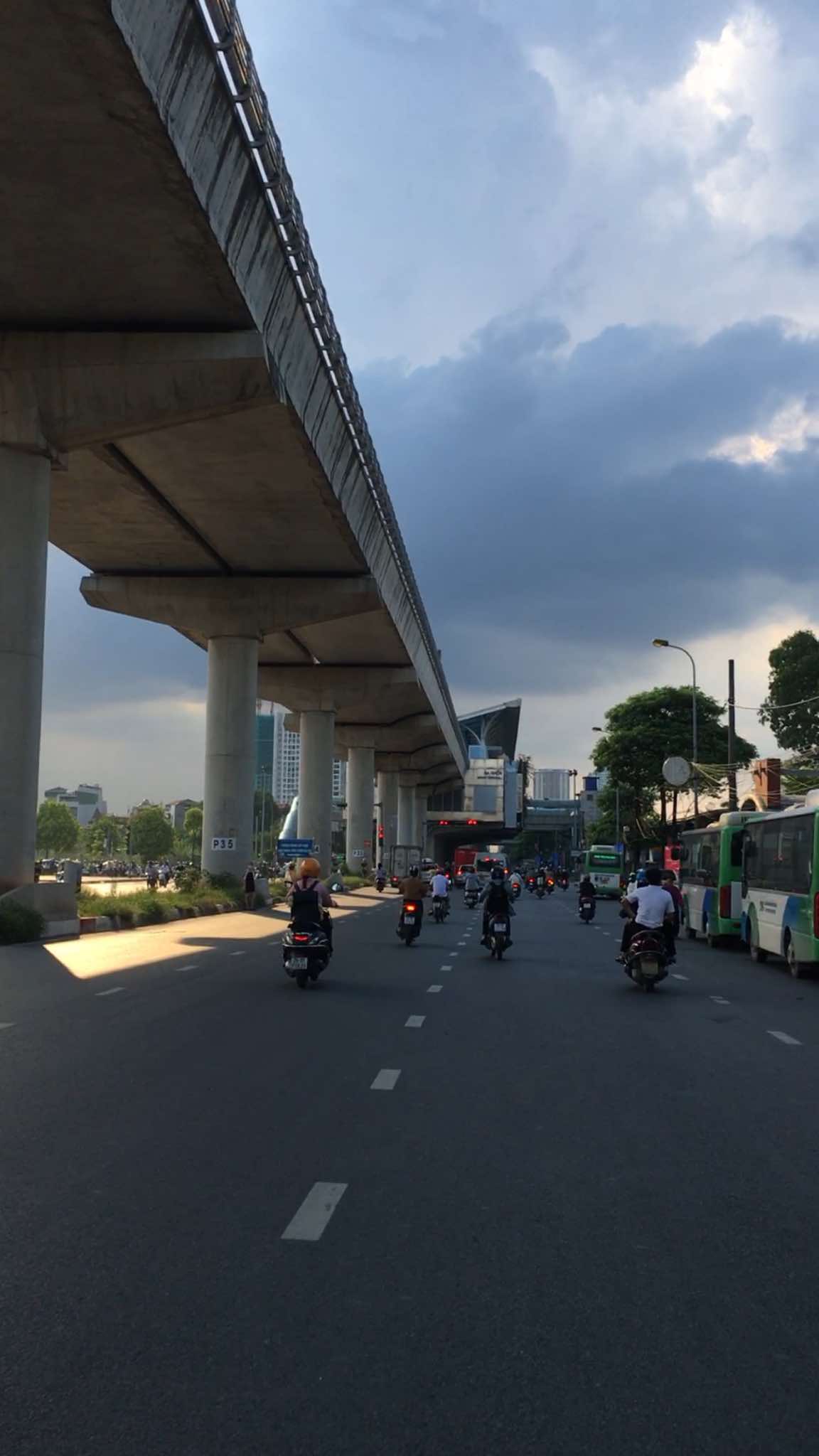 Mua đất Tặng nhà  3 Tầng 85M mặt tiền to lô góc ở hay xây CCMN cực sướng hơn 11