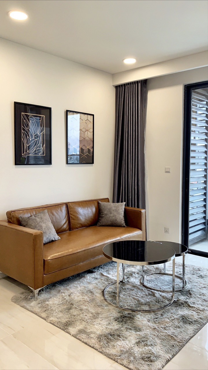 Tiêu đề: Chính chủ cho thuê căn hộ Kingdom 101 Lô C căn góc 02 phòng ngủ full nộ