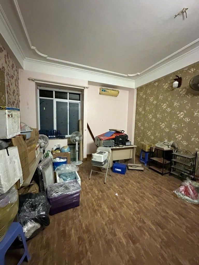 Bán nhà phân lô hồ đền lừ 5 tầng dân xây ô tô tránh vào nhà hoàng mai