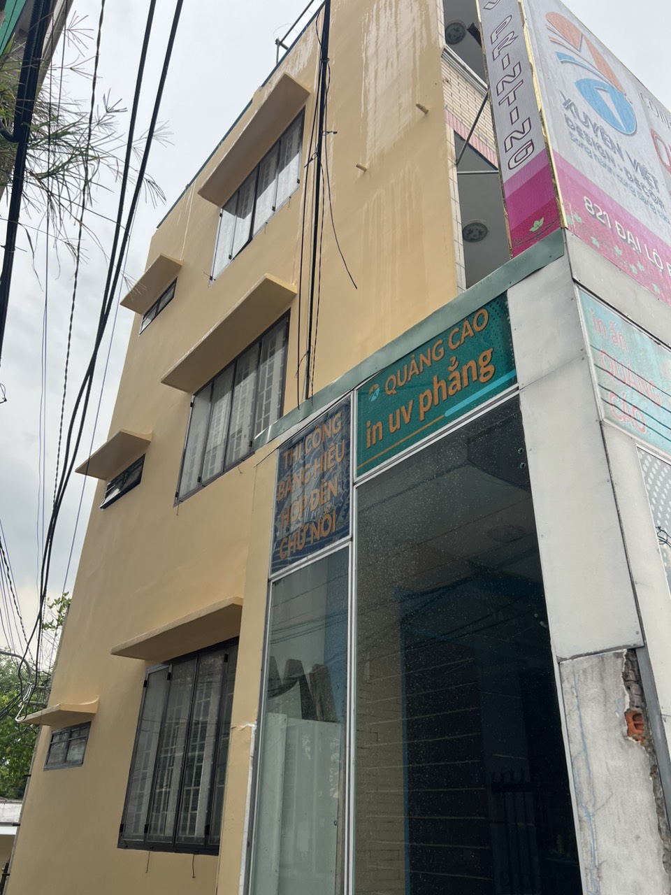 Cho thuê nhà mặt tiền , 4 tầng giá rẻ tại Binh Dương