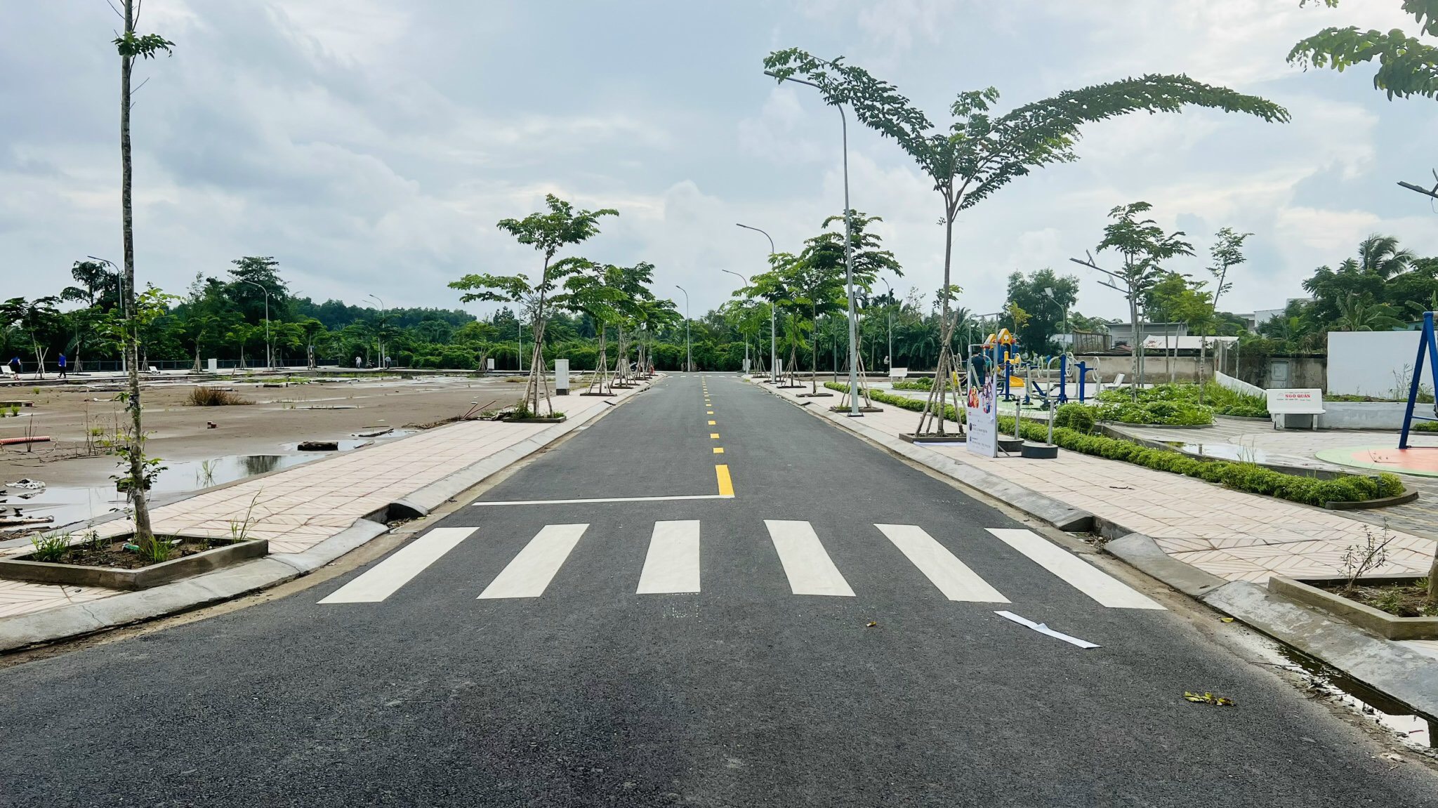 Đất ngộp ngay cổng khu công nghiệp, cách sân bay Long Thành 10p chạy xe bao sổ