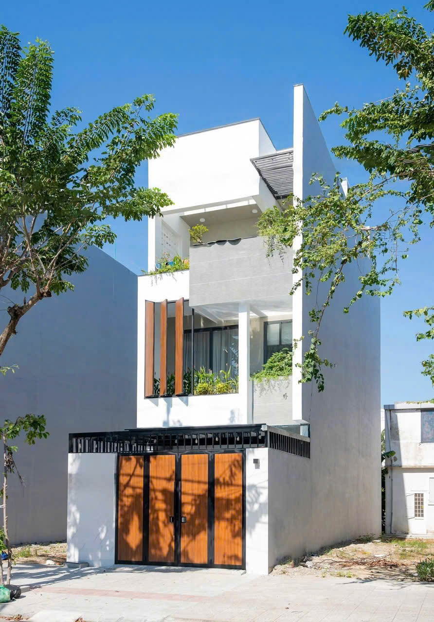 CHÍNH CHỦ BÁN NHÀ 2 TẦNG MỚI XÂY TRUNG TÂM P4, TP. TÂN AN, LONG AN – 75M² – SỔ