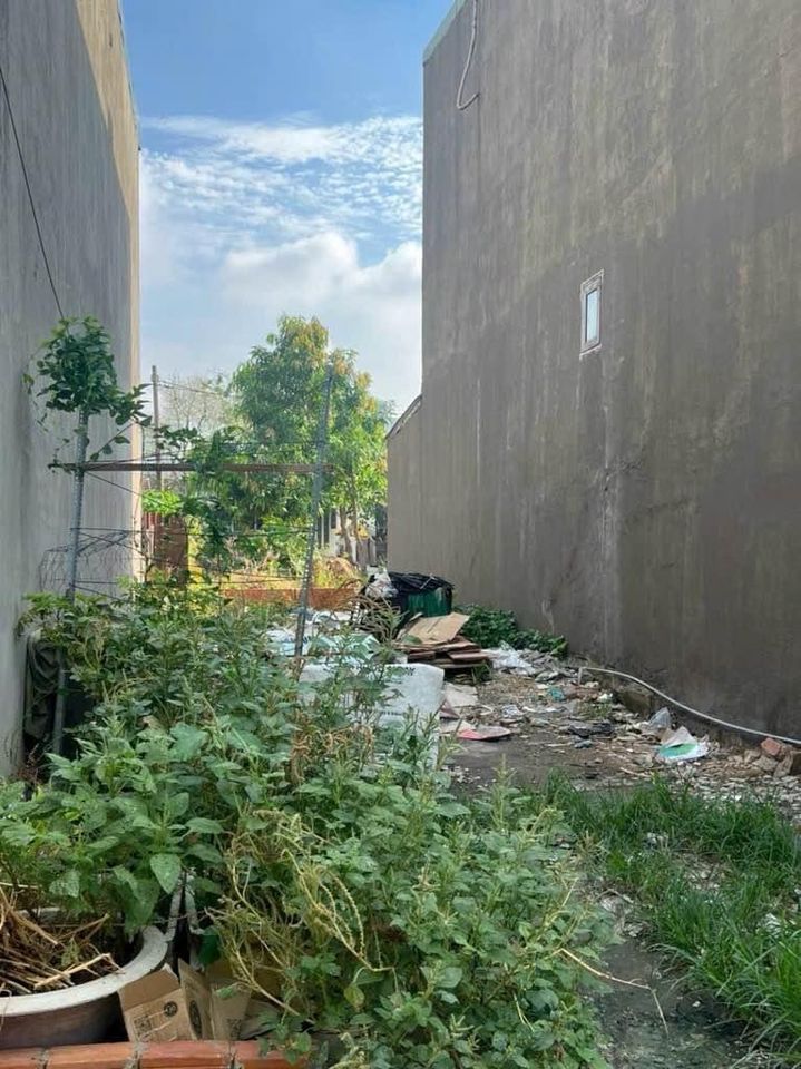 cần bán lô đất 56m2 chợ hiệp thành giá cần bán 1 tỷ 350 tr