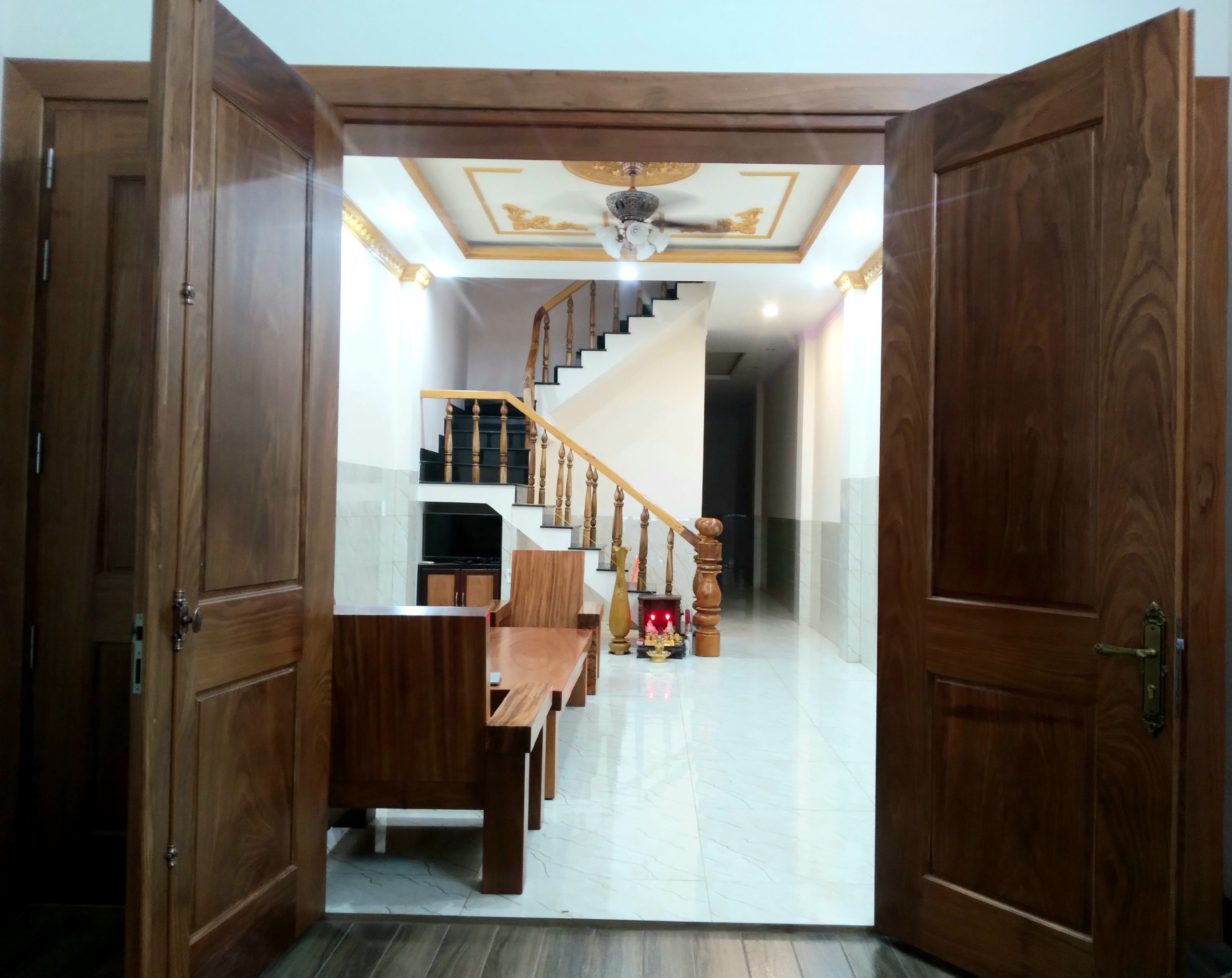 Bán nhà xây mới 1 trệt 2 lầu mặt tiền đường TL766 huyện Xuân Lộc, tỉnh Đồng Nai