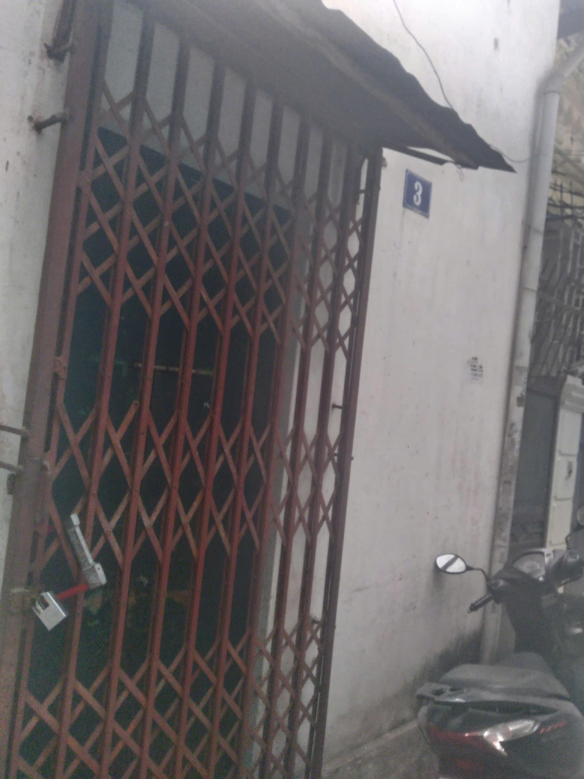 Hàng F0 kim ngưu bán 64M đất 40M ô tô dừng đỗ ngày đêm hai bà trưng