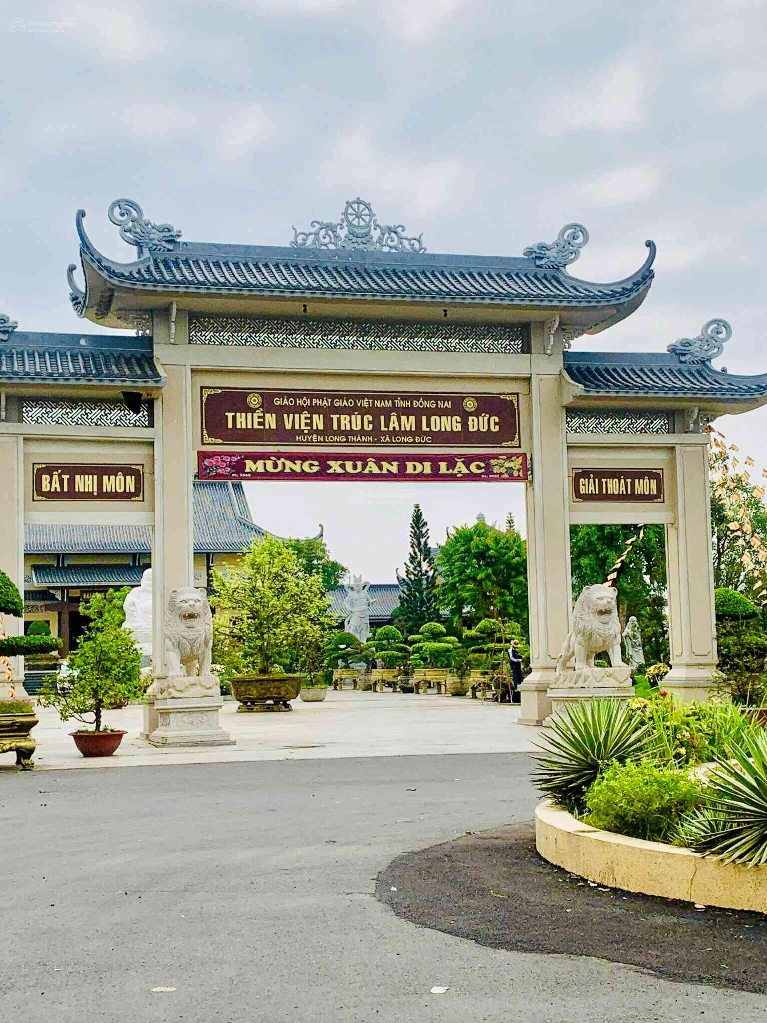 Bán nền đất huyệt mộ các loại trong Nghĩa trang cao cấp Vĩnh Hằng