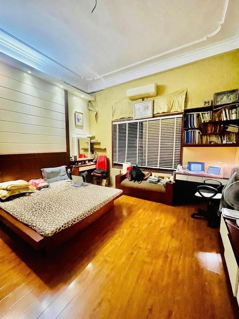 Bán 51M kim ngưu tặng nhà hai bà trưng