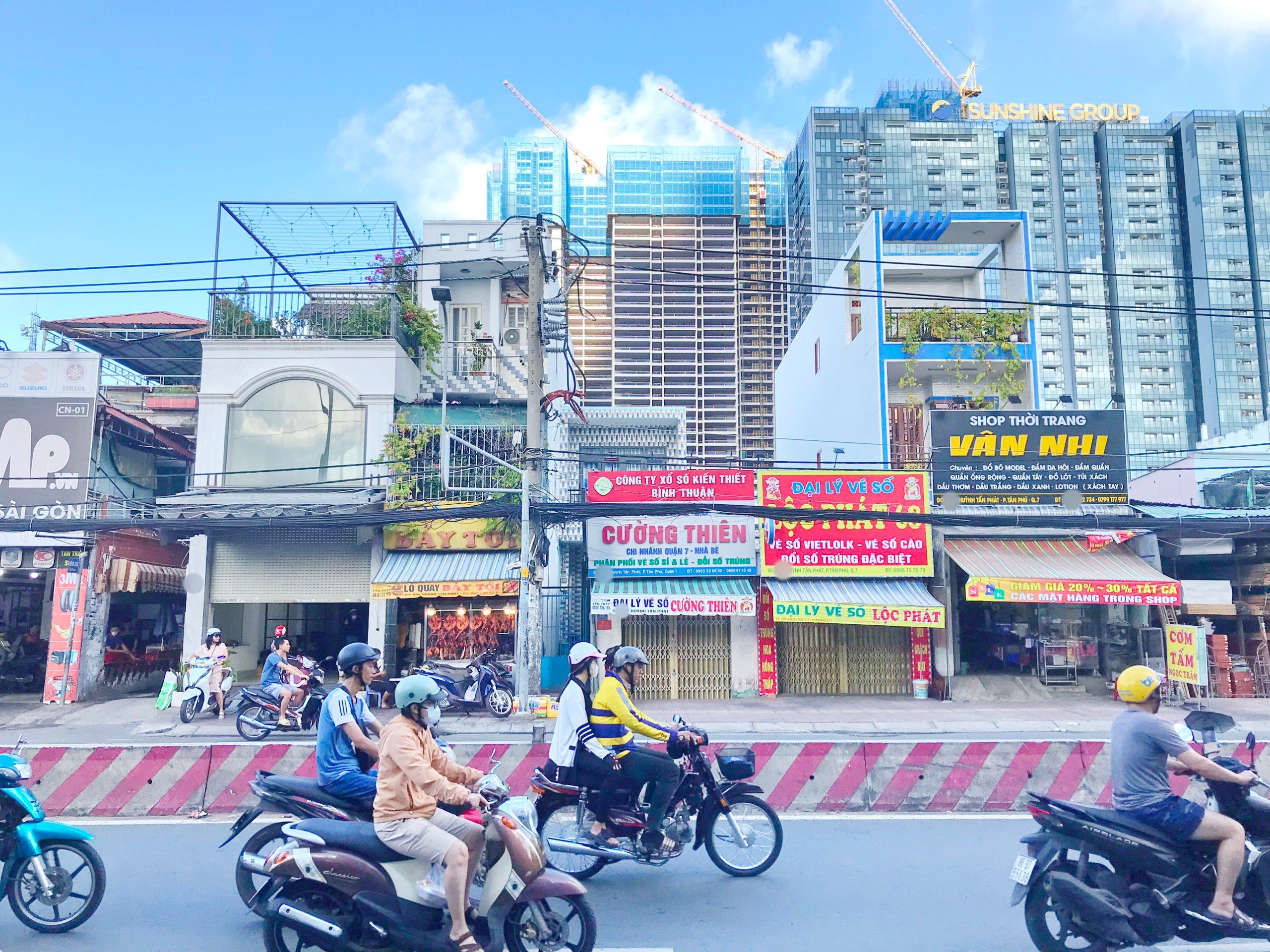 Bán nhà mặt tiền Huỳnh Tấn Phát, Tân Phú, Quận 7