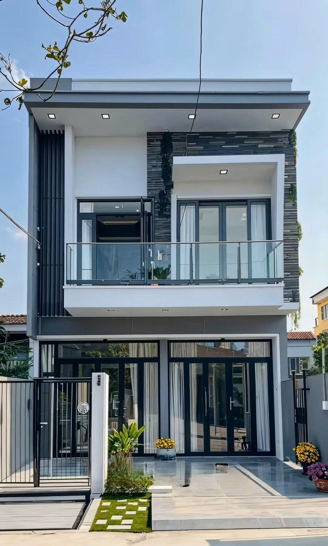 SIÊU HOT NHÀ CHÍNH CHỦ GẦN CHỢ BÌNH CHÁNH 1 TRỆT 1 LẦU SHR CHỈ 2.650 TỶ