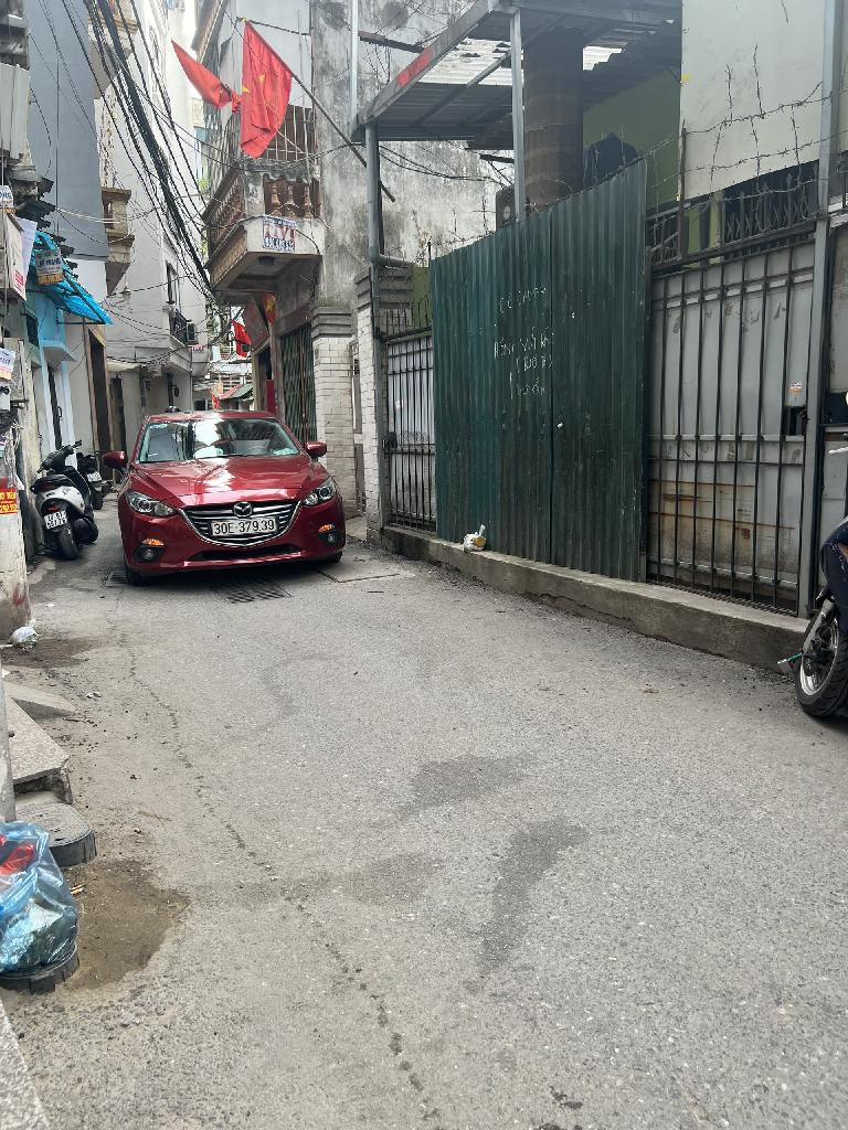 Bán nhà đẹp 35m2 x 5 tầng, ô tô, kinh doanh đường Hoàng Mai.