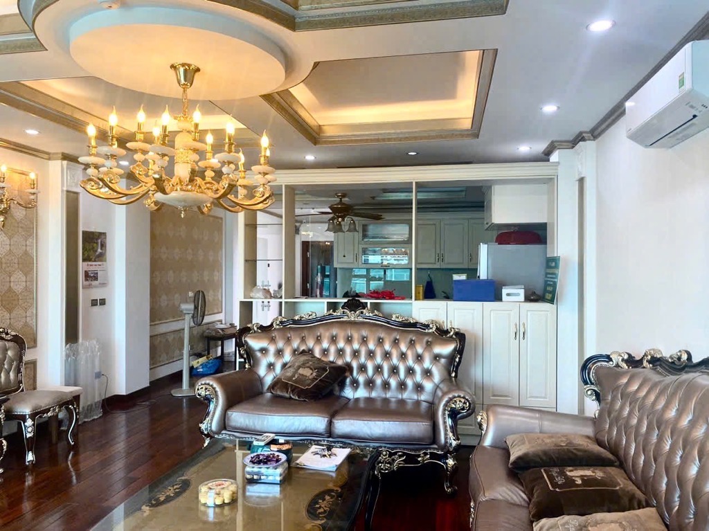 Bán nhà tam khương tôn thất tùng 7 tầng thang máy lô góc ô tô tránh KD ĐĐ