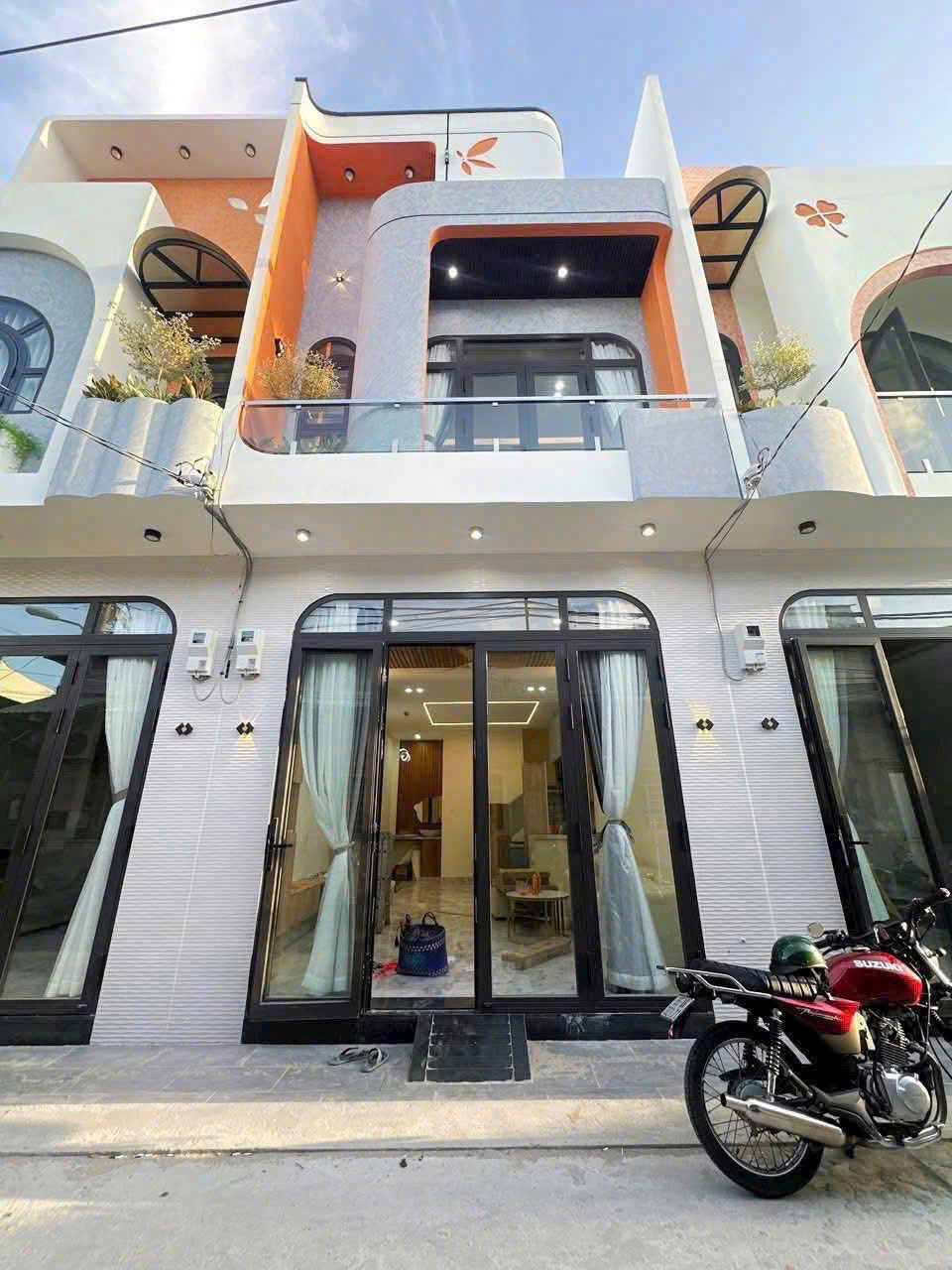 CHÍNH CHỦ BÁN NHÀ TRUNG TÂM CẦN ĐƯỚC, LONG AN – NGAY KCN CẦU TRÀM – 90M² – SH