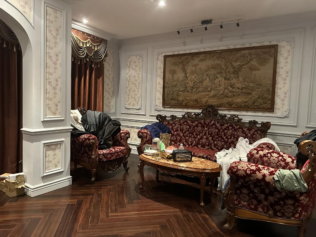 Bán nhà mặt phố nguyễn đình chiểu siêu hiếm 8 tầng thang máy long lanh hai bà tr