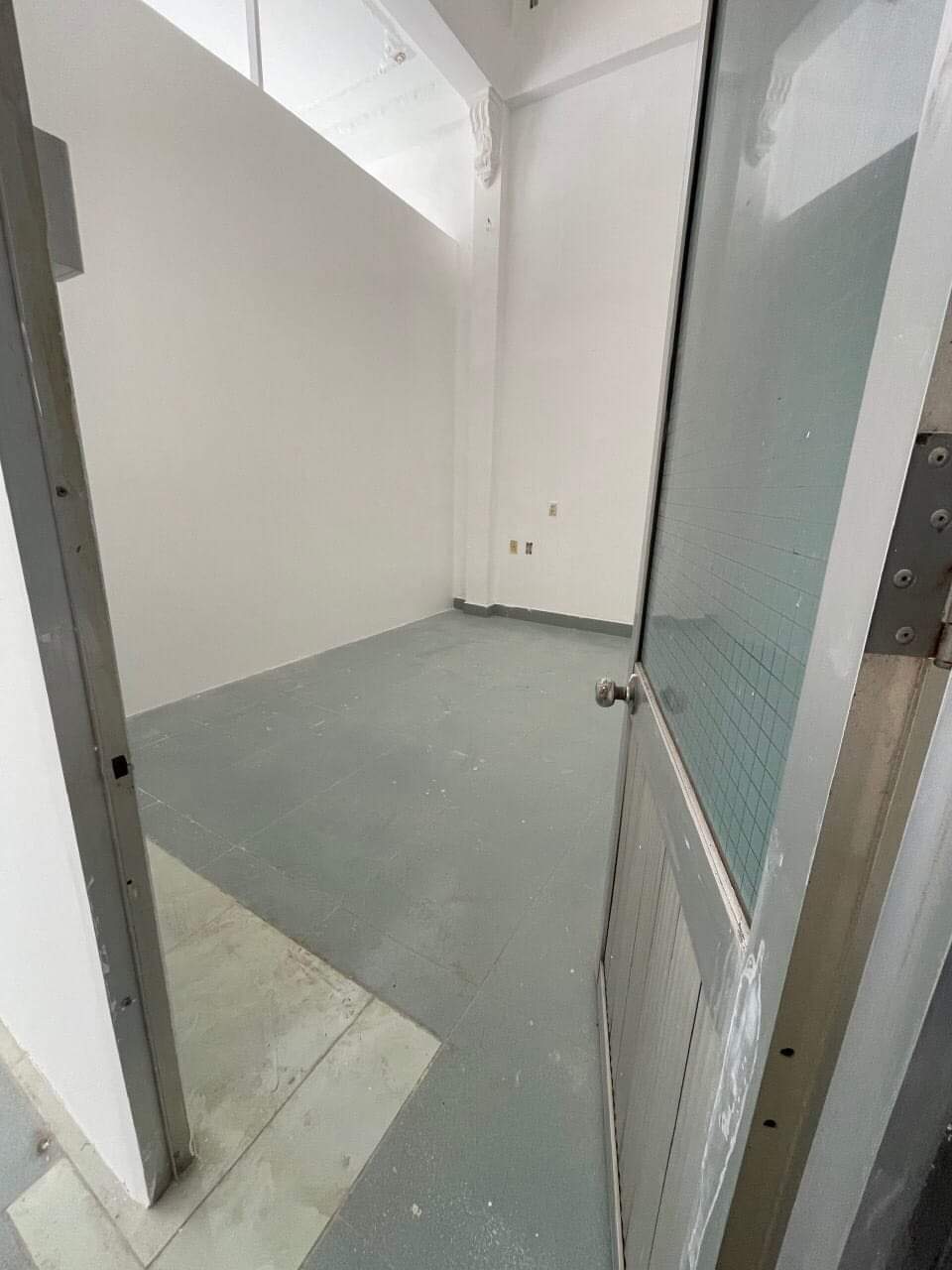 Cần bán nhà gác lửng 2 mặt kiệt 3m tại 96 điện biên phủ .