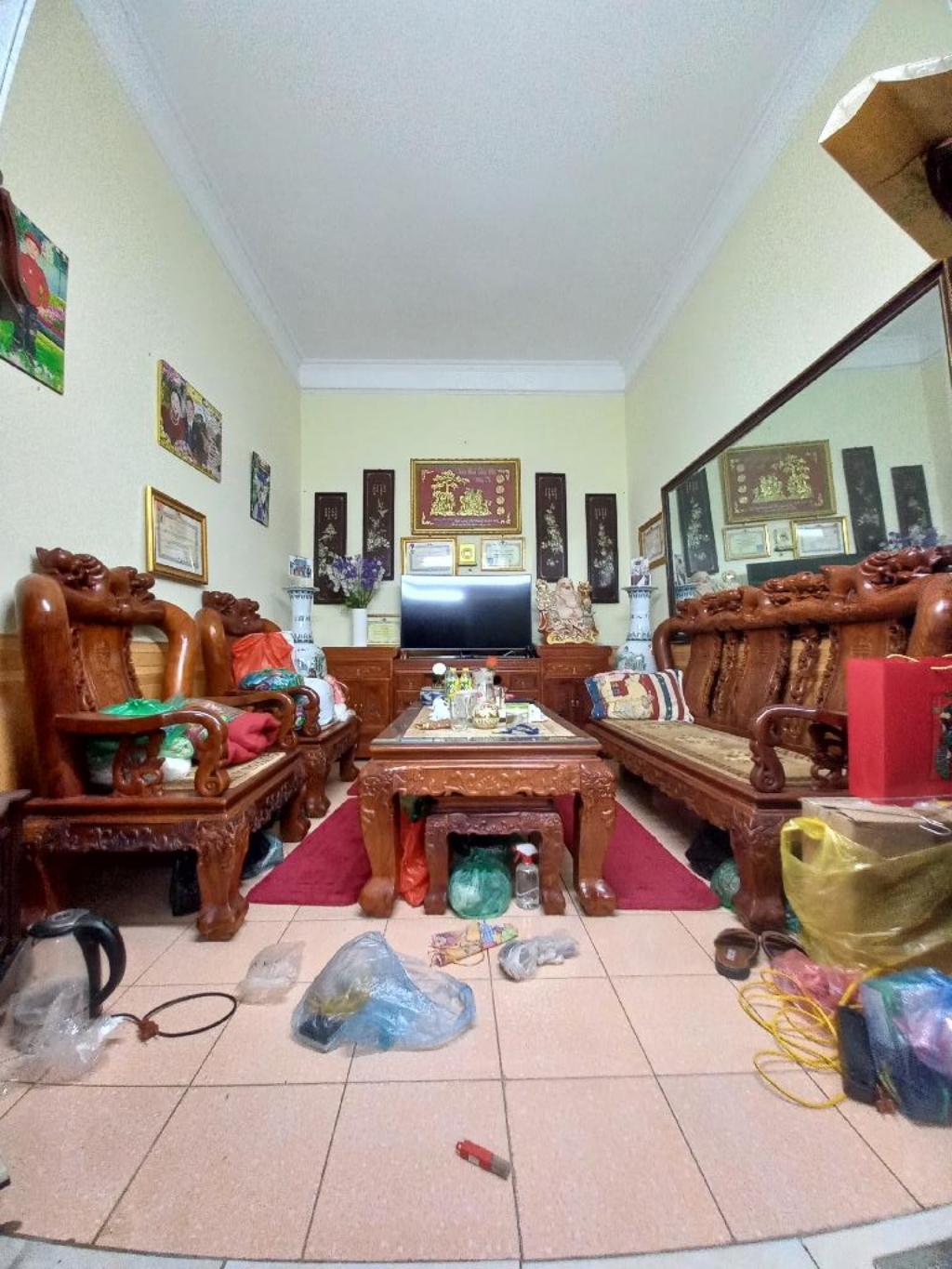 Siêu hiếm bán 104M ngõ tự do trần đại nghĩa tặng nhà ô tô tránh kinh doanh HBT