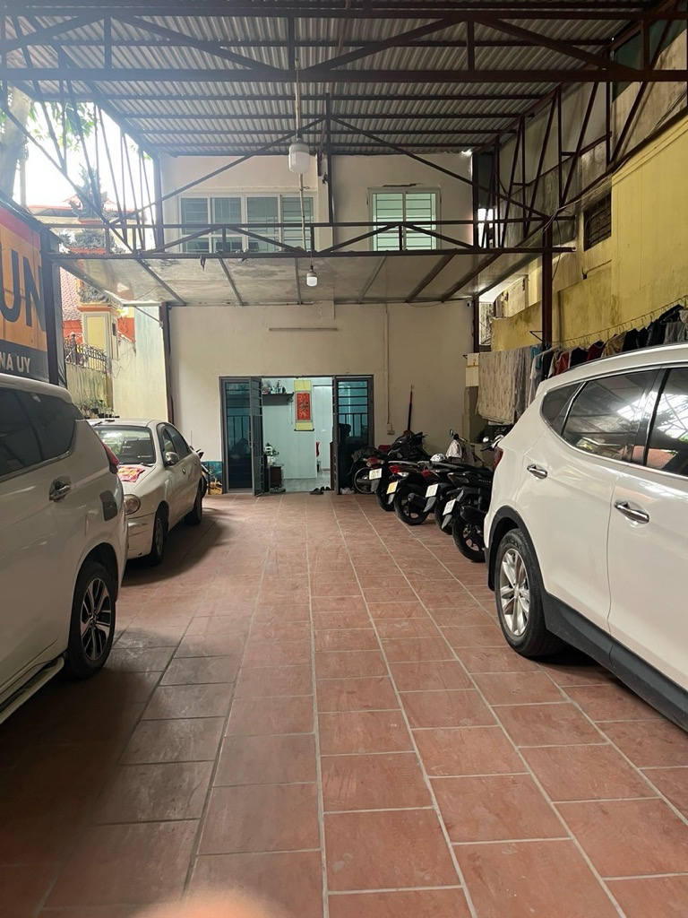 Bán 188M kim ngưu tặng nhà ô tô tránh kinh doanh hai bà trưng