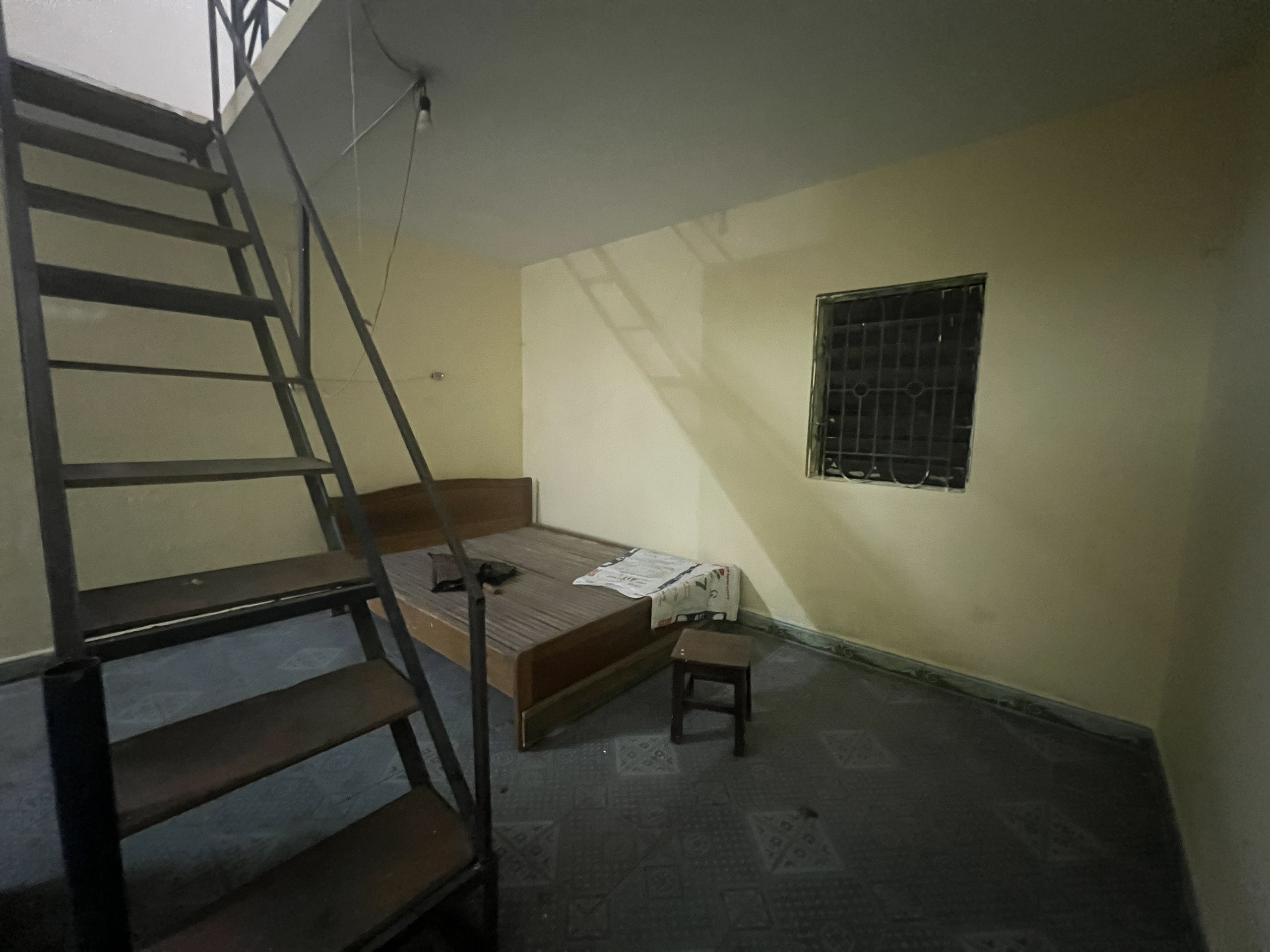 Cần cho thuê căn hộ 1 tầng ở lâu dài