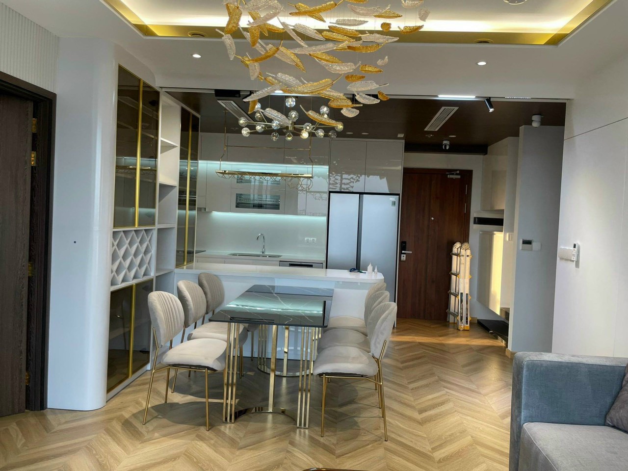 Cho thuê Căn hộ Cao Cấp 1-3PN tại Emerald Gold View, Thuận An, từ 5 triệu đồng