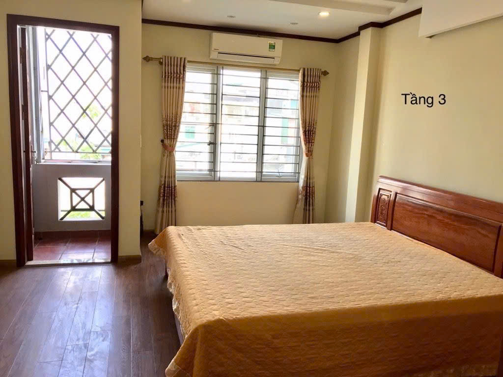 Bán nhà giáp nhị 5 tầng ở ngay 20M ô tô tránh dừng đỗ ngày đêm hoàng mai