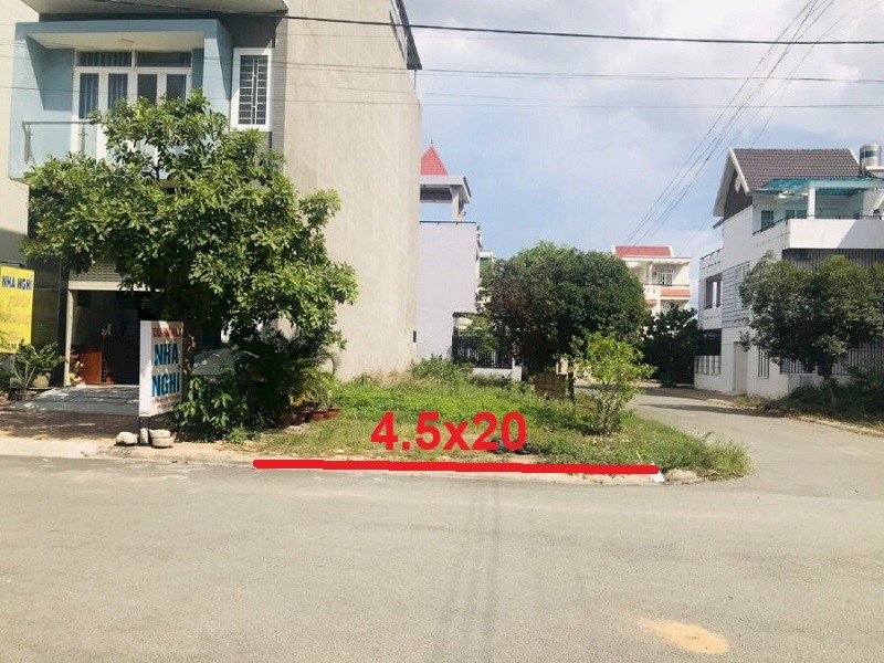 Thanh lý suất ngoại giao giảm 200tr lô góc ngay nút giao Vành Đai 4.