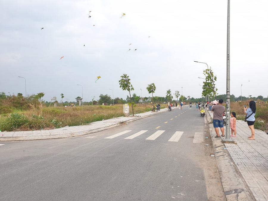 Đất chính chủ Củ Chi, 151m2, giá 3 tỷ, sổ hồng riêng, mặt tiền đường