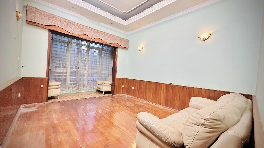 Bán nhà giáp bát kim đồng 4 tầng phân lô ô tô hoàng mai