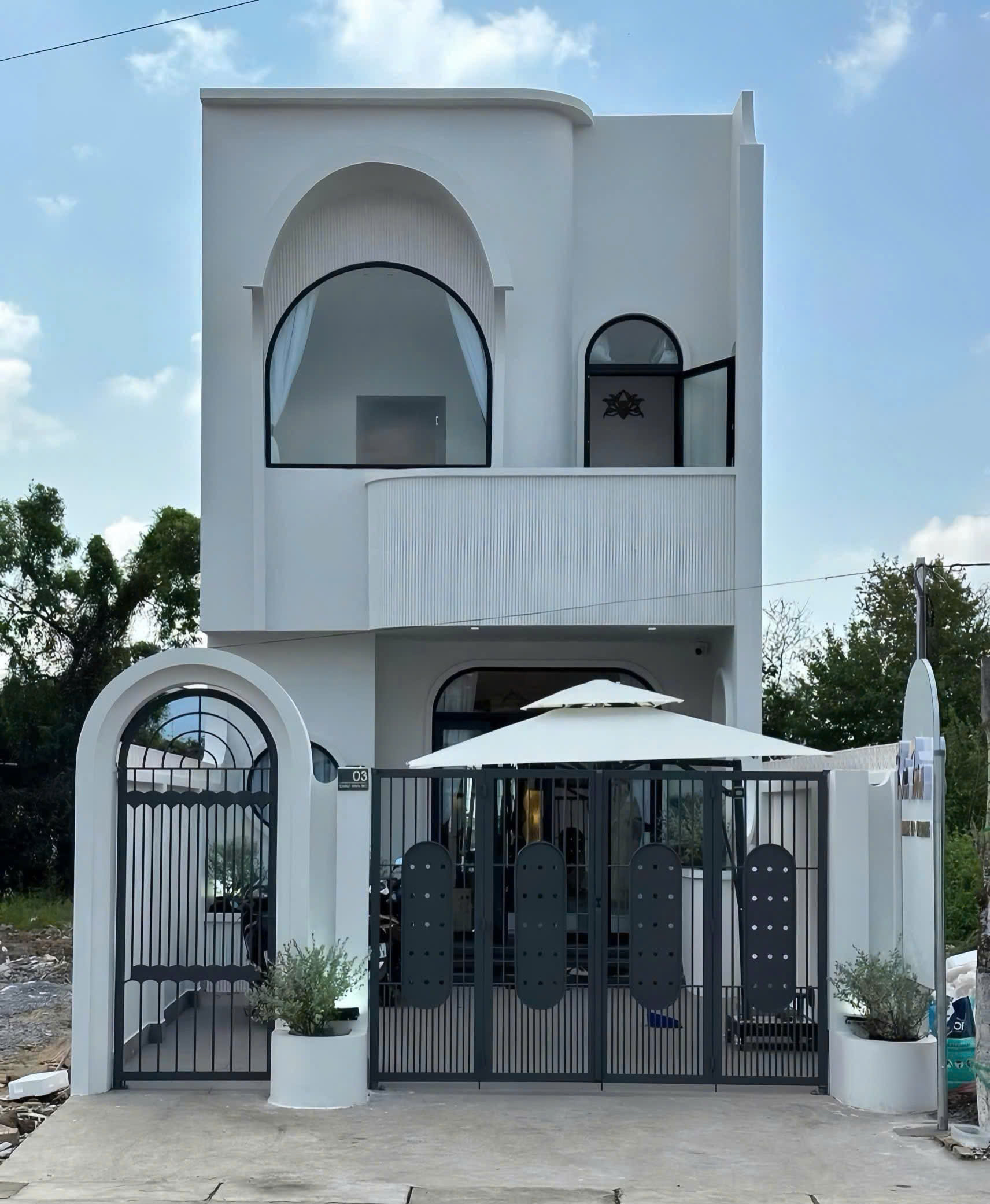 NHÀ MỚI 99,3M², SHR, MẶT TIỀN RỘNG, KINH DOANH THUẬN TIỆN, 2.1 TỶ.