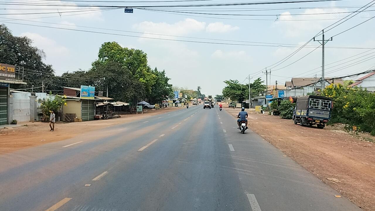 Bán nhanh lô đất gần chợ Lộc An Bình Sơn gần sân bay Long Thành DT 120m2 thổ cư