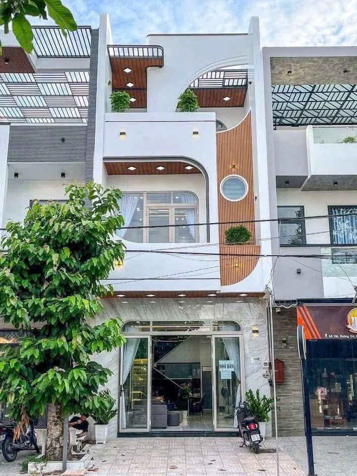 ĐỘC QUYỀN MUA NHÀ TẶNG NỘI THẤT DỌN VÀO Ở NGAY TẠI CẦN ĐƯỚC - LONG AN CHỈ 2 TỶ 5