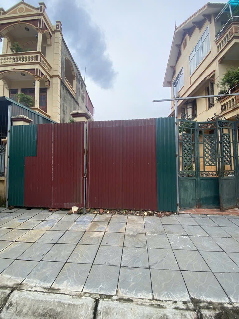 Thúy lĩnh bán 100M đất ngõ to hơn phố vỉa hè hoàng mai