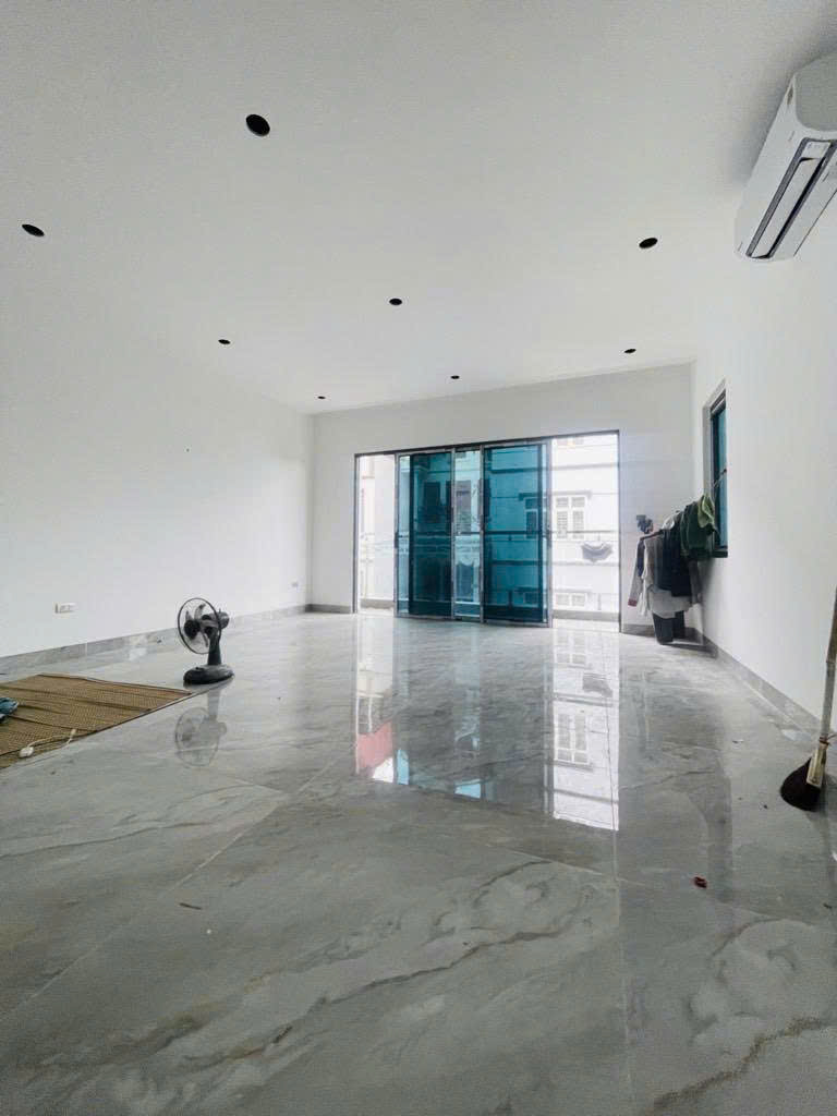 Bán siêu phẩm tam trinh tòa nhà 7 tầng thang máy long lanh phân lô X2B hoàng mai