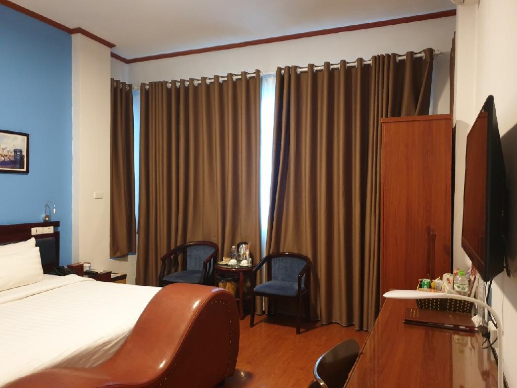 Bán nhà mặt phố mai hắc đế siêu vip 8 tầng thang máy long lanh siêu hiếm hai bà