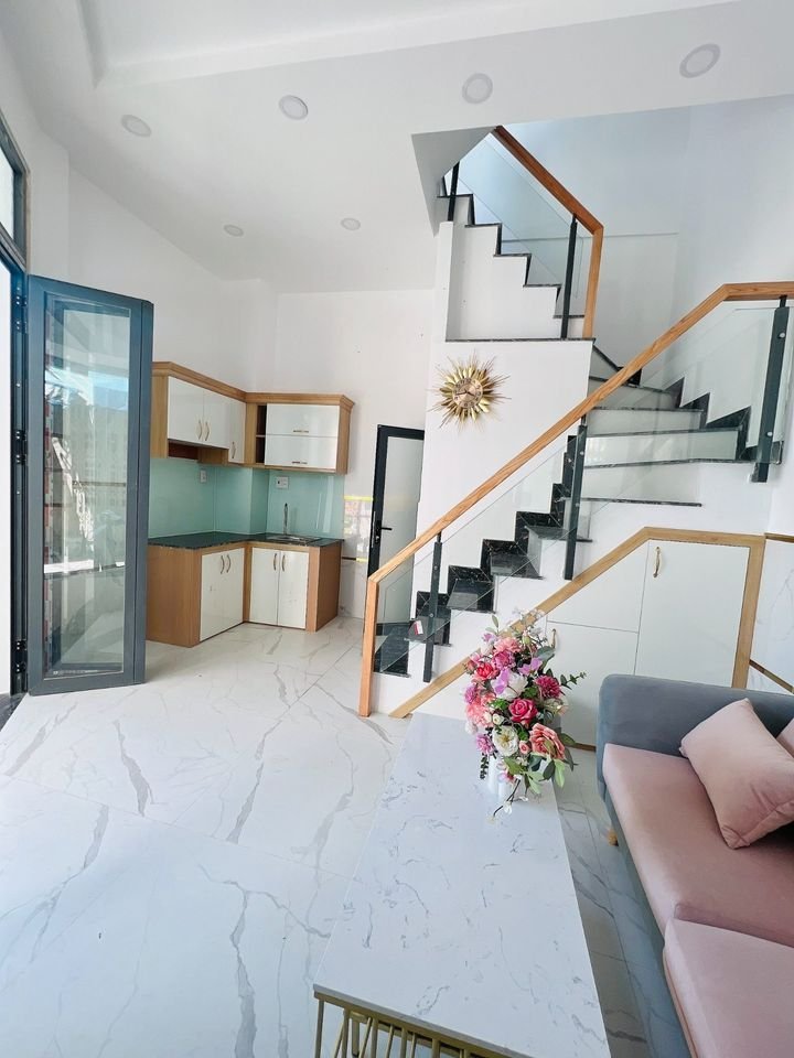 Bán Gấp Nhà Căn Góc đẹp, DT 86m2, Hẻm Rộng, Ngay Khu Dân Cư Vĩnh Lộc-Giá 2tỷ180