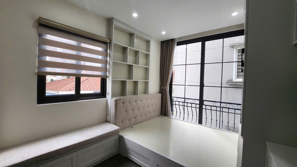Bán tòa căn hộ Kim Mã – 7 tầng thang máy, 14 CH full nội thất, lô góc 3 mặt