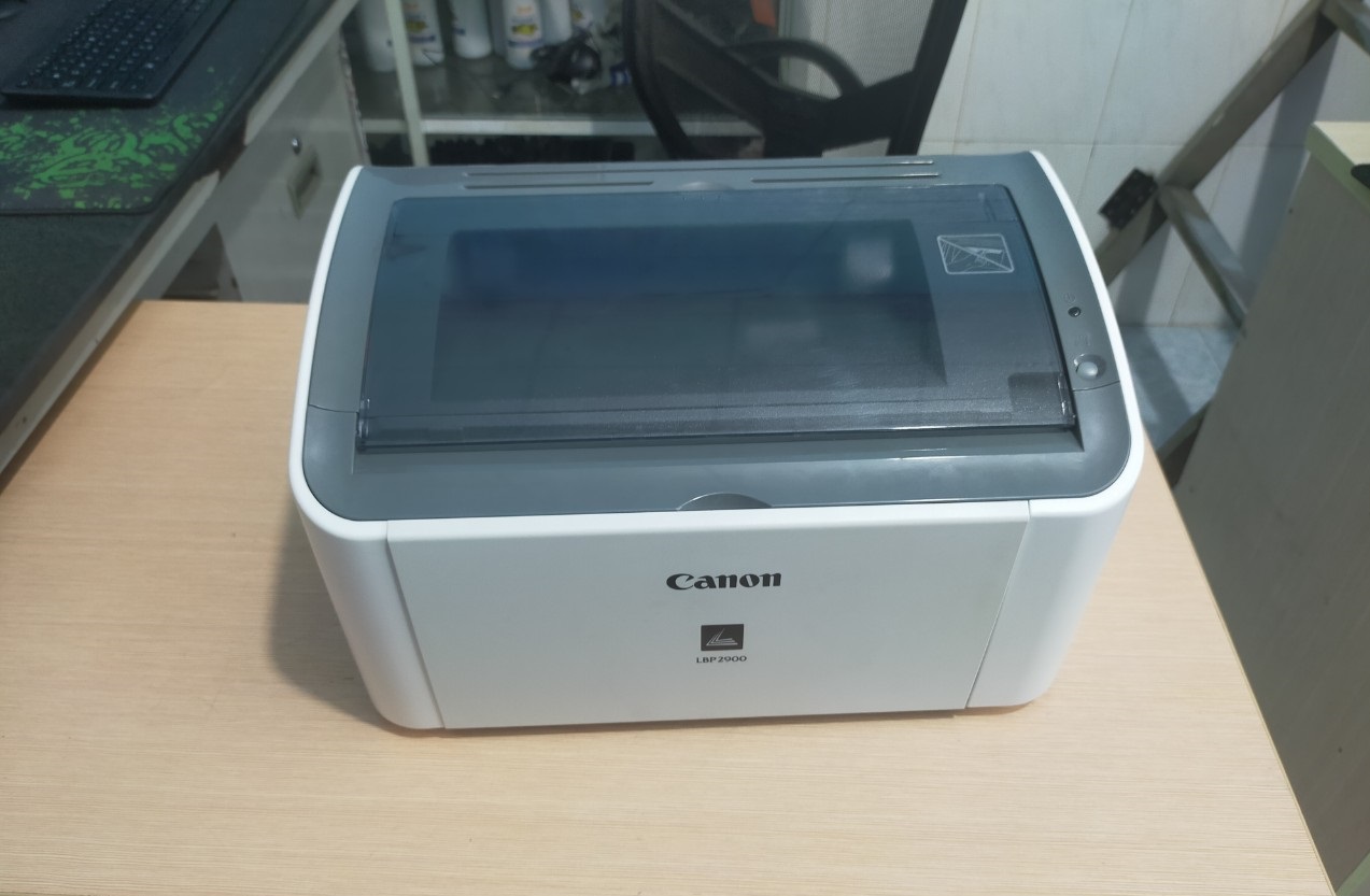 Bán máy in a4 trắng đen Canon 2900 như mới, siêu bền, mực in tiết kiệm