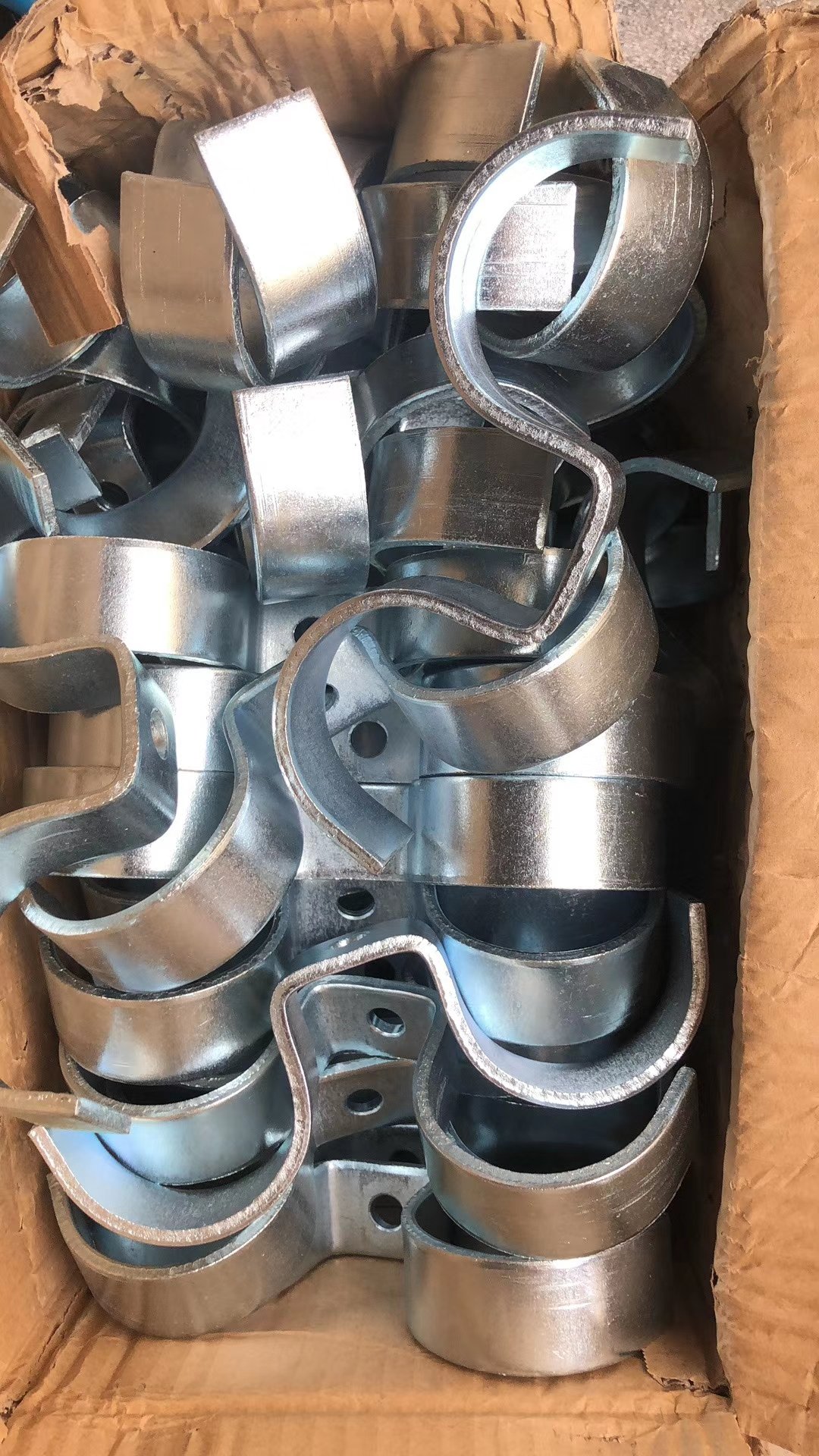 Kẹp ống lót cao su, cùm ống lót cao su, kẹp ống inox thủy lực, kẹp ống thông gió