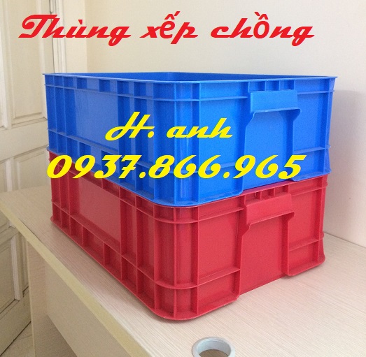 Thùng nhựa đặc B1 giao hàng toàn quốc