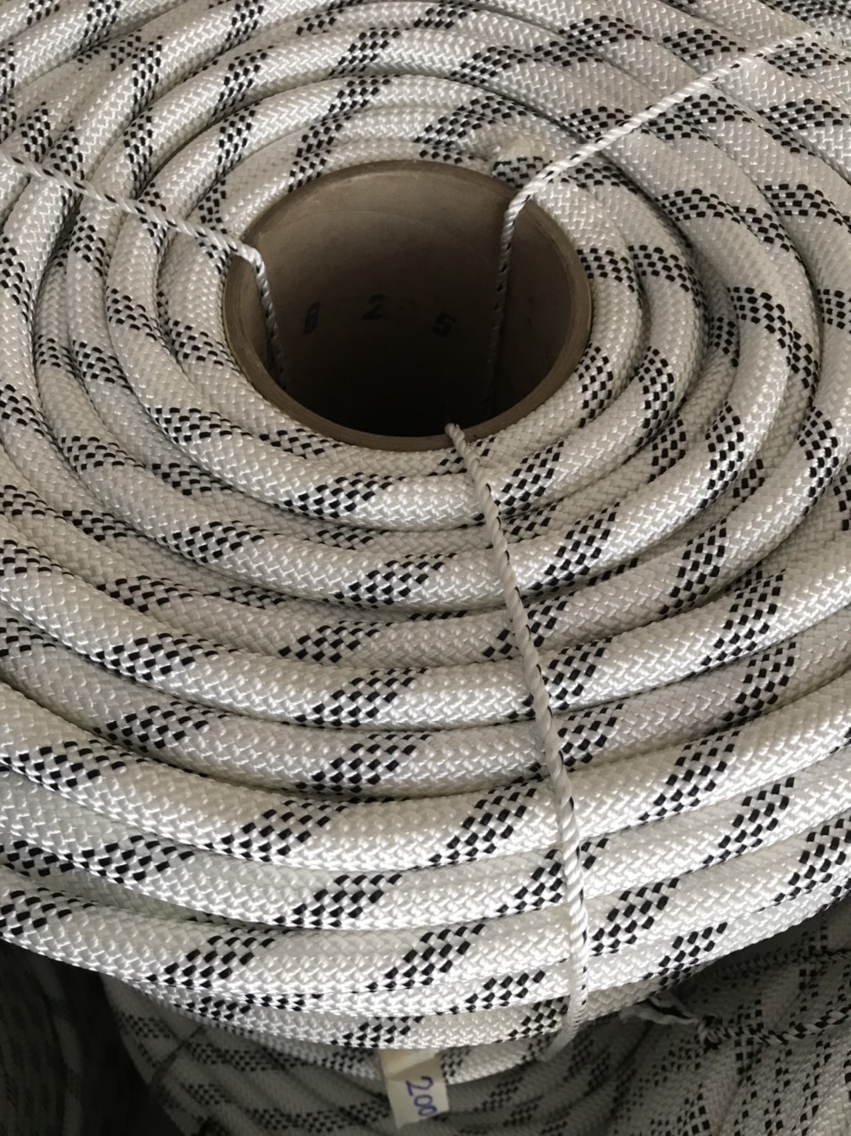 Dây đu sơn nước, dây thừng đu nhà cao tầng phi 14mm