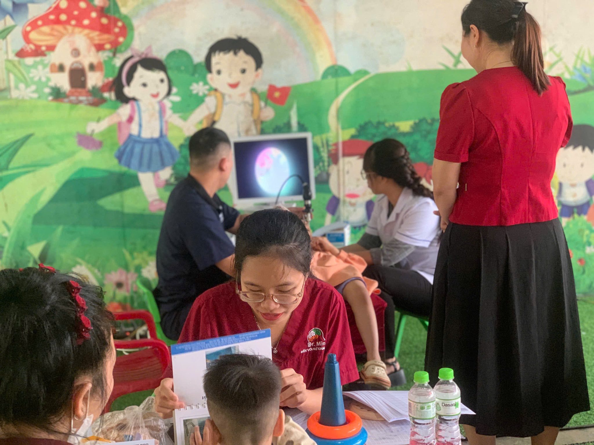Chương trình khám sàng lọc miễn phí cho trẻ mầm non tại Giao Thuỷ