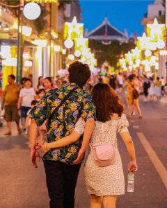 Tìm Bạn Đời Tại Hà Nội: Giải Pháp Chia Sẻ Gánh Nặng Thuê Và Mua Nhà