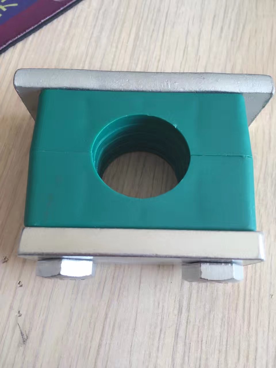 Kẹp đỡ, Cùm ôm ống, Kẹp đỡ ống điện, Kẹp ống thông gió