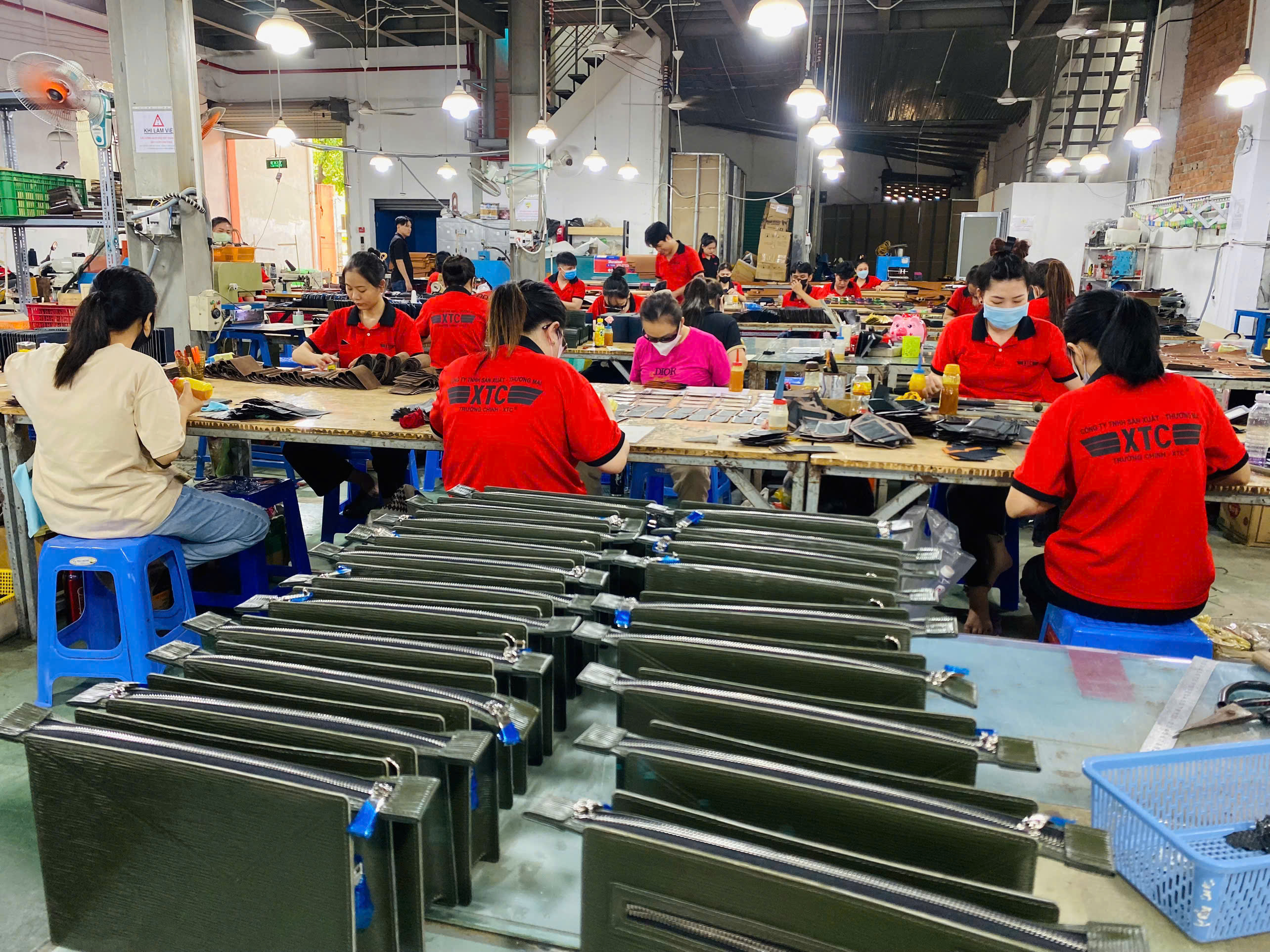 xưởng sản xuất quà tặng tận xưởng uy tín